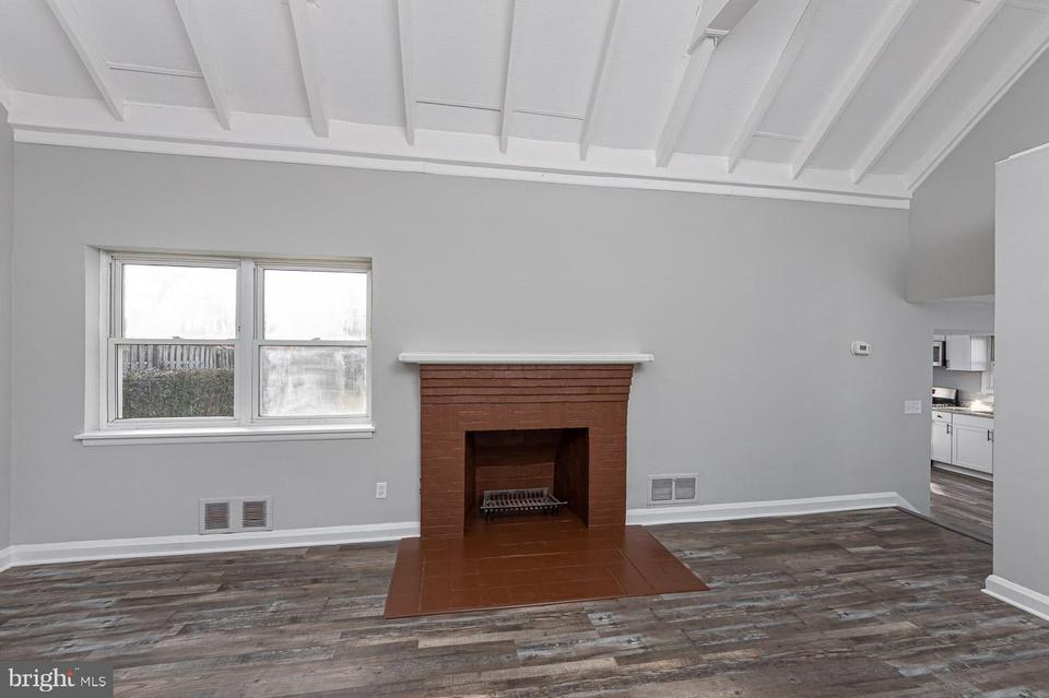  6513 Lehnert St, Gwynn Oak, MD 21207 photo 12