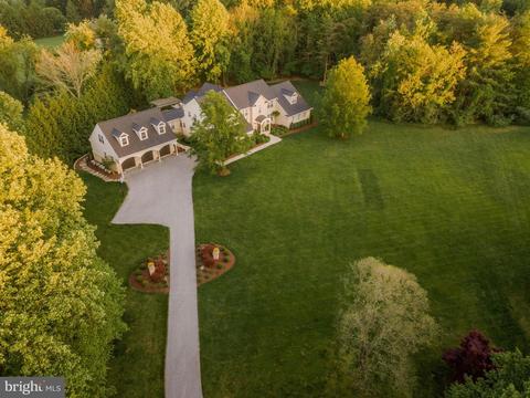 23 Rolling Acres Way, Reisterstown, MD 21136