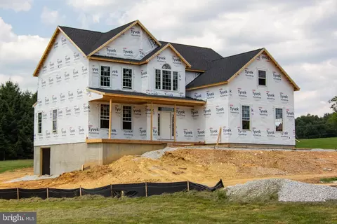 18738 Upper Beckleysville Rd, Hampstead, MD 21074