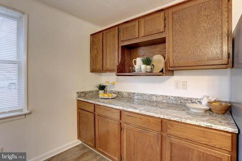 1213 4th Rd, Middle River, MD 21220 photo 6