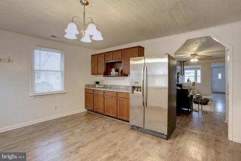 1213 4th Rd, Middle River, MD 21220 photo 5