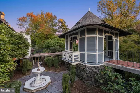 7 Devon Hill Rd #A-9, Baltimore, MD 21210 photo 25