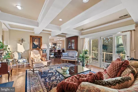 7 Devon Hill Rd #A-9, Baltimore, MD 21210 photo 5
