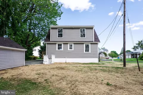 2421 Matthai Ter, Sparrows Point, MD 21219 photo 33