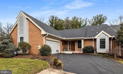 7 Nearfield Rd, Lutherville Timonium, MD 21093