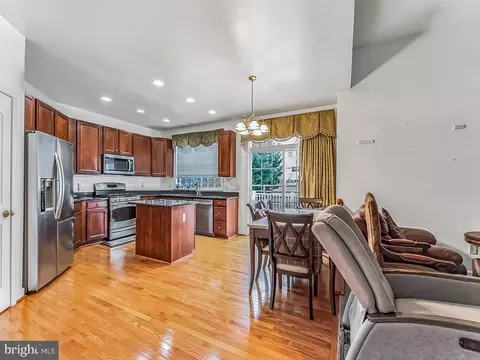 8112 Dotty Rd, Rosedale, MD 21237 photo 9