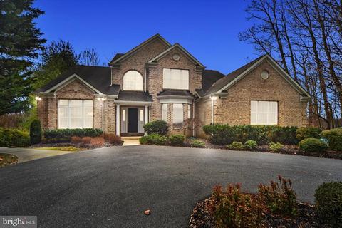 3201 Enclave Ct, Pikesville, MD 21208