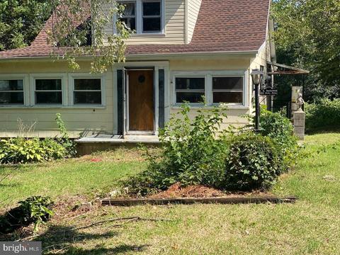 203 Oak Ave, Essex, MD 21221 | 6 Photos - Movoto