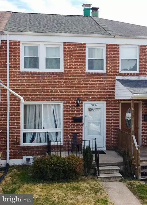 7847 Saint Boniface Ln, Dundalk, MD 21222