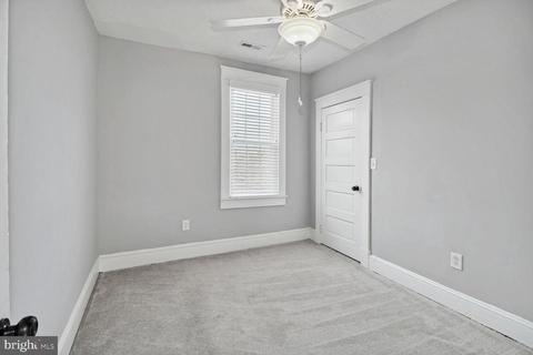 2807 Hammonds Ferry Rd, Halethorpe, MD 21227 photo 18