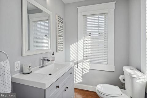 2807 Hammonds Ferry Rd, Halethorpe, MD 21227 photo 10