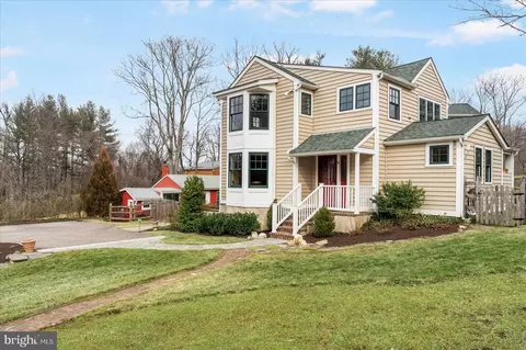 14411 Falls Rd, Cockeysville, MD 21030