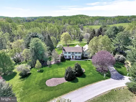 5 Brook Farm Ct, Cockeysville, MD 21030