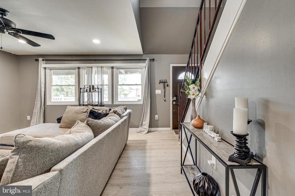  7203 Barlow Ct, Windsor Mill, MD 21244 photo 19