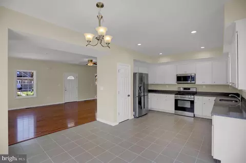 4336 Washington Blvd, Halethorpe, MD 21227 photo 14