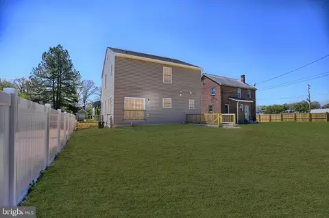 4336 Washington Blvd, Halethorpe, MD 21227 photo 3