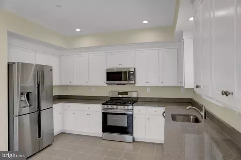 4336 Washington Blvd, Halethorpe, MD 21227 photo 15