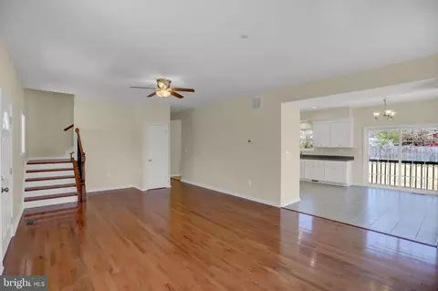 4336 Washington Blvd, Halethorpe, MD 21227 photo 10