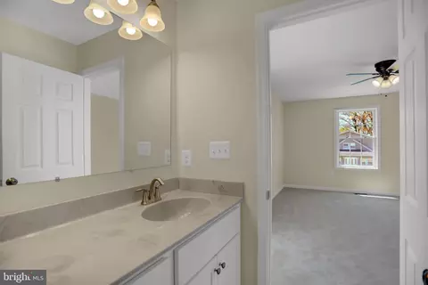 4336 Washington Blvd, Halethorpe, MD 21227 photo 31