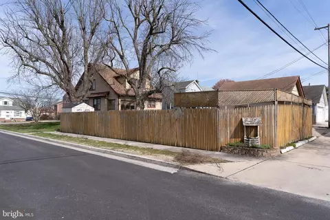 6801 N Point Rd, Sparrows Point, MD 21219 photo 35