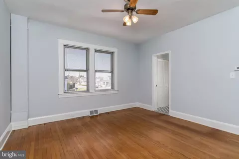 6801 N Point Rd, Sparrows Point, MD 21219 photo 7