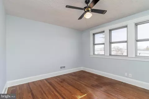6801 N Point Rd, Sparrows Point, MD 21219 photo 19