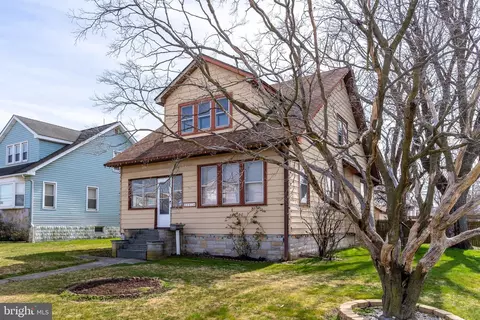 6801 N Point Rd, Sparrows Point, MD 21219 photo 3