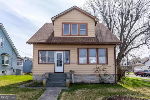 6801 N Point Rd, Sparrows Point, MD 21219