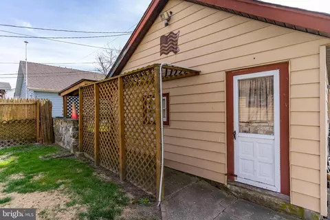 6801 N Point Rd, Sparrows Point, MD 21219 photo 34