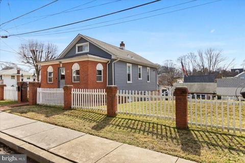 247 2nd Ave, Halethorpe, MD 21227 photo 2