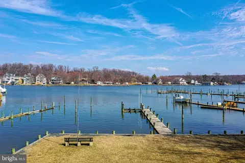 733 Seneca Garden Rd, Middle River, MD 21220