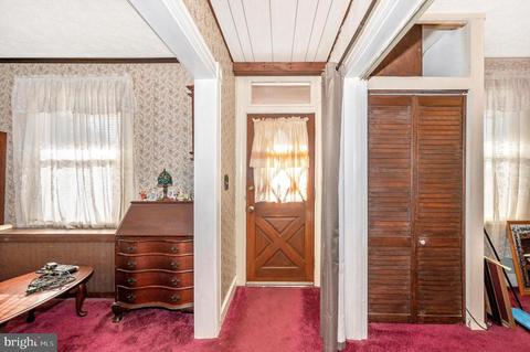 4610 Ridgeway Ave, Baltimore, MD 21206 photo 4