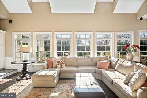 9 Three Sisters Ct, Baldwin, MD 21013 photo 10