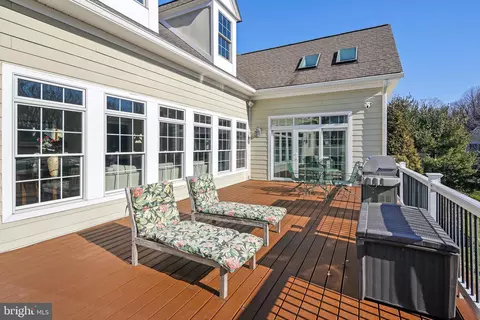 9 Three Sisters Ct, Baldwin, MD 21013 photo 4