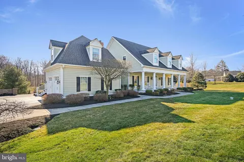 9 Three Sisters Ct, Baldwin, MD 21013 photo 2