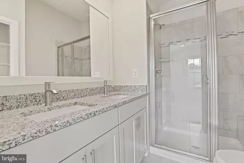 7853 Bluelick Run Rd, Baltimore, MD 21244 photo 8