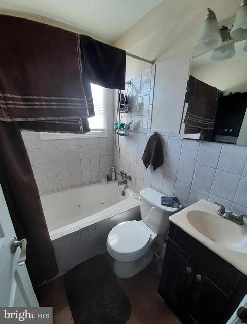 8047 Gray Haven Rd, Dundalk, MD 21222 photo 6