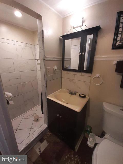 8047 Gray Haven Rd, Dundalk, MD 21222 photo 9