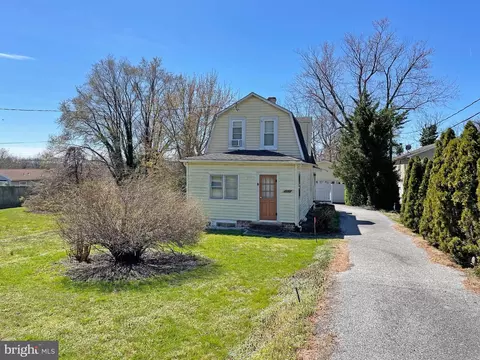 821 Rosedale Ave, Rosedale, MD 21237