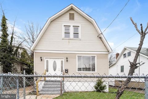 2926 Putty Hill Ave, Parkville, MD 21234