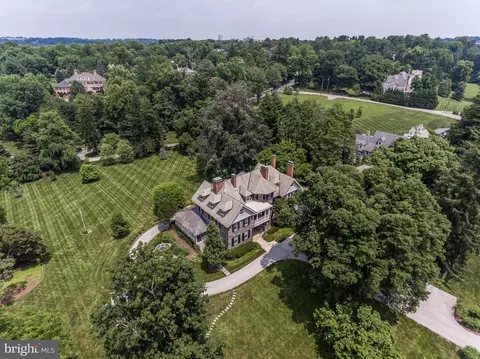 7309 Brightside Rd, Baltimore, MD 21212