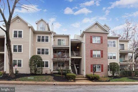 2322 H Falls Gable Ln #H, Baltimore, MD 21209