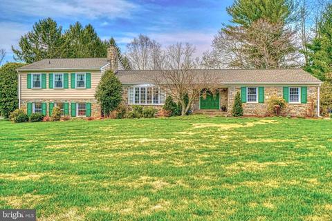 16 Windemere Pkwy, Phoenix, MD 21131