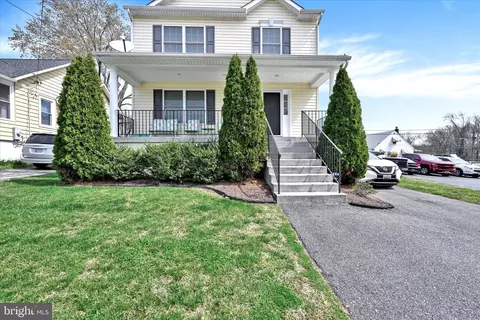 1300 Rosewick Ave, Rosedale, MD 21237