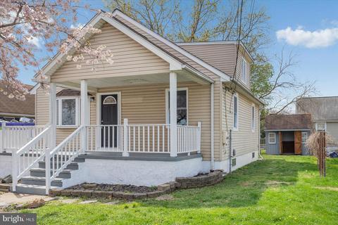 1315 N Point Rd, Dundalk, MD 21222