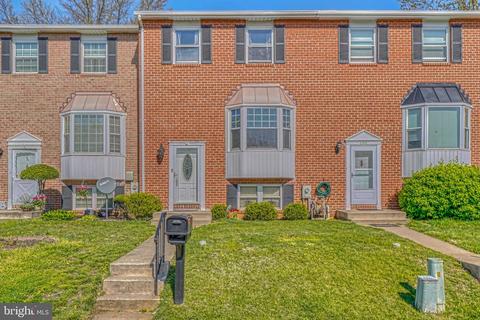 3 Stone Falls Ct, Nottingham, MD 21236