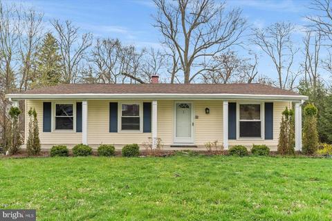 8815 Orchard Rd, Pikesville, MD 21208