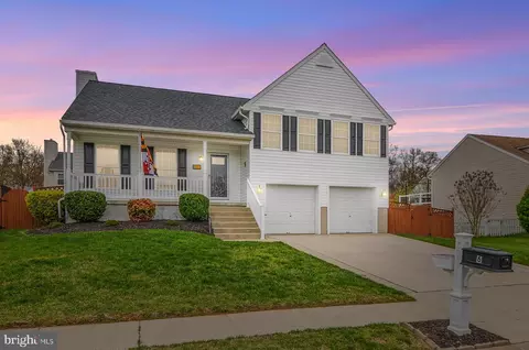 6 Snug Lagoon Ct, Middle River, MD 21220