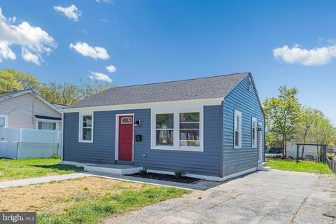 911 Renfrew St, Essex, MD 21221