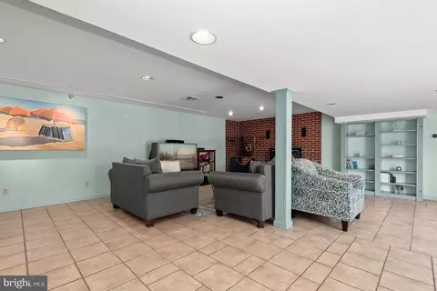415 Gun Rd, Halethorpe, MD 21227 photo 35